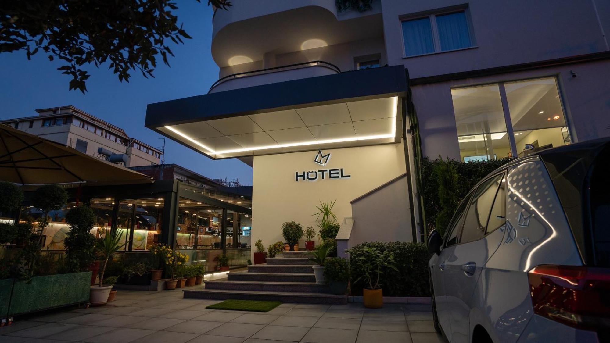 F&M Hotel 2 Tirana Buitenkant foto